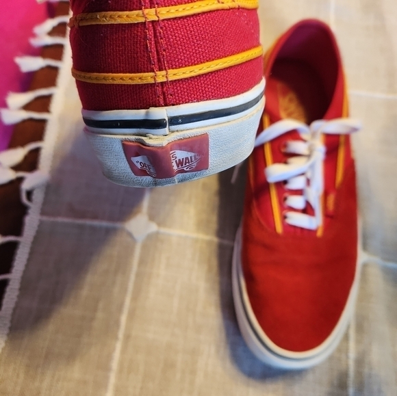 Vans Original Racing Red/Cadmium Yellow Unisex Sneakers M 8/ W 9.5 Chiefs colors - Picture 4 of 12